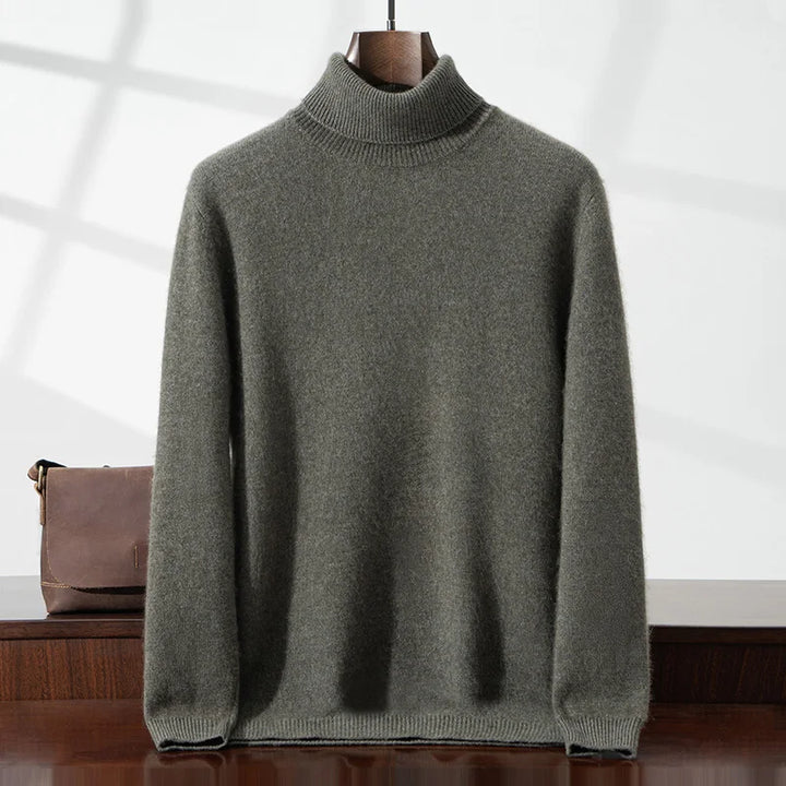 Elegant cashmere turtleneck sweater